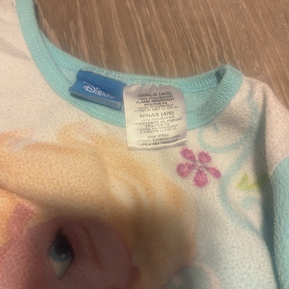 Disney Frozen & My Little Pony fleece pajama tops size 4/5 EUC - Picture 6 of 7